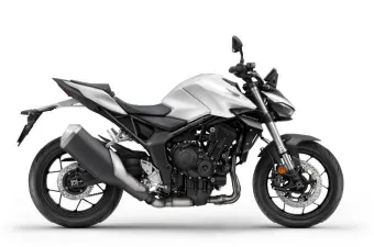 コミューター中村でCB1000 HORNETをレンタル