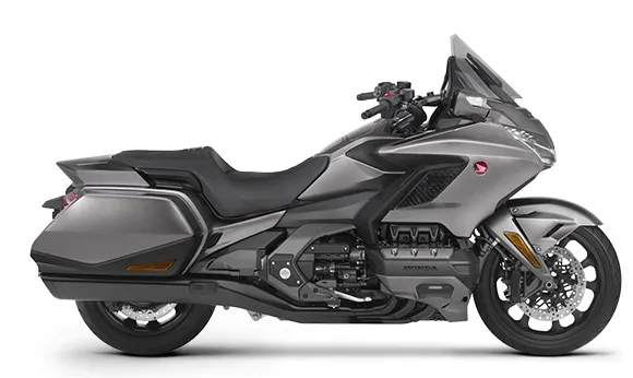 ホンダドリームZuttoRideでGold Wing をレンタル