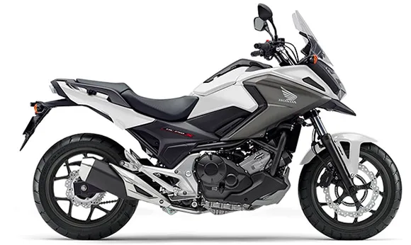コミューター中村でNC750Xをレンタル