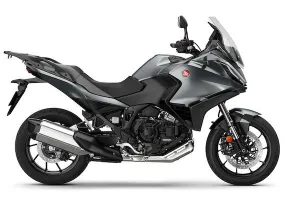 ふじむBike2号店でNT1100をレンタル