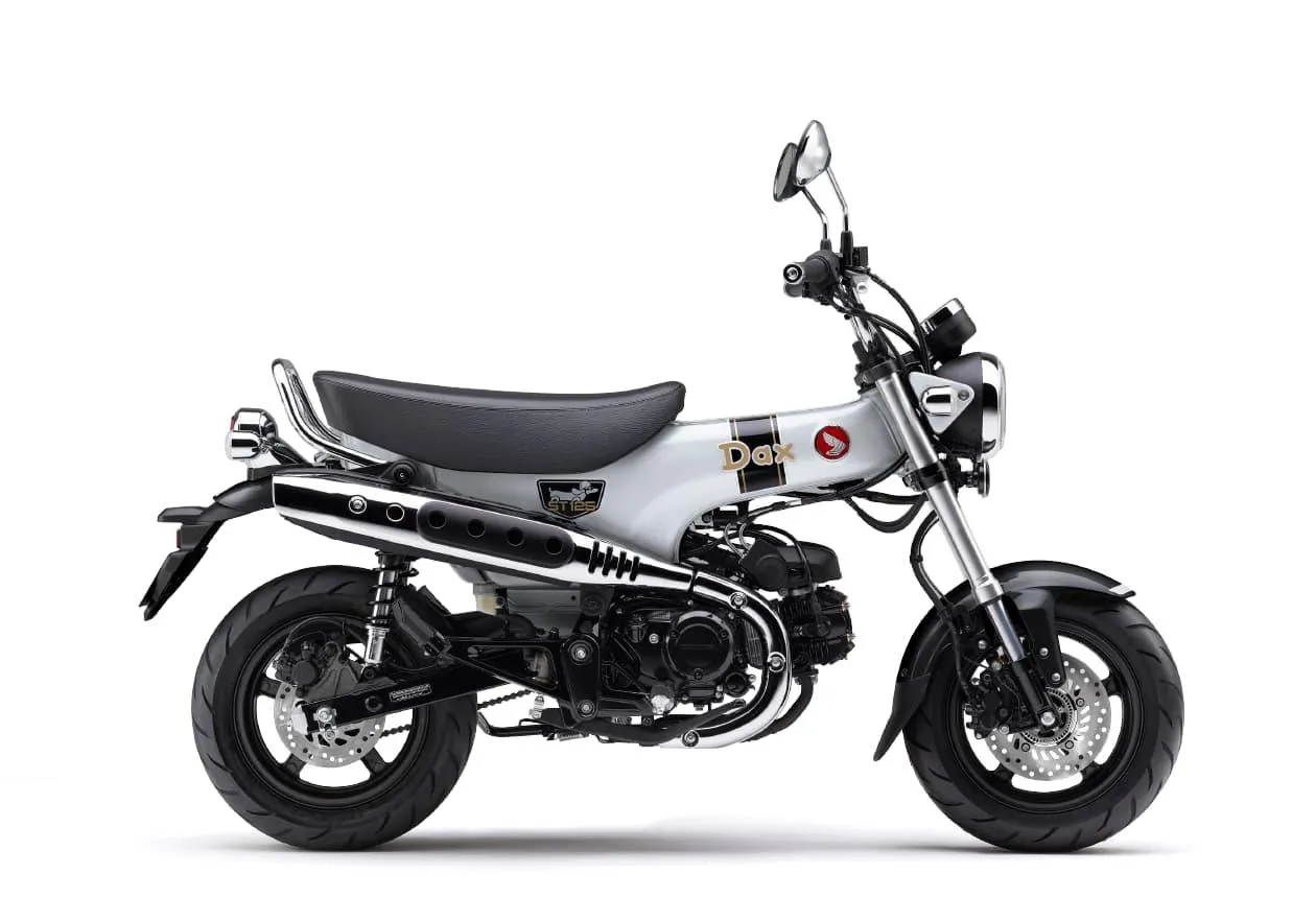 ダックス125の写真